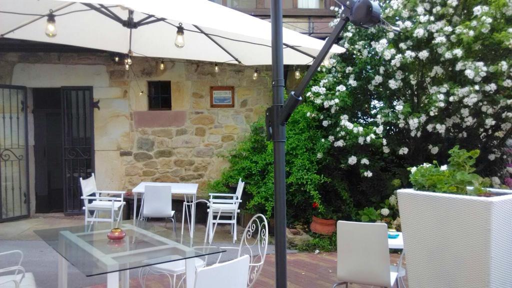 Posada La Casona De Ucieda Exteriér fotografie