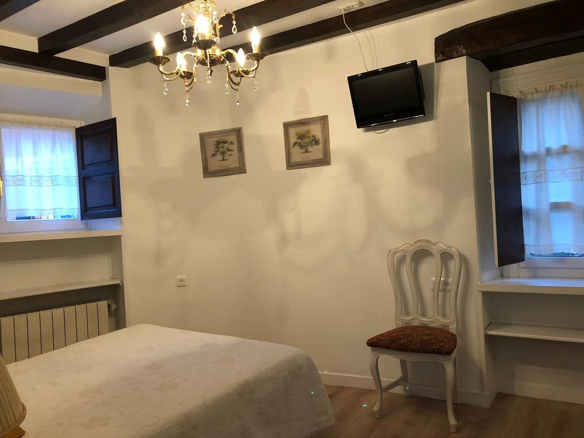 Posada La Casona De Ucieda Exteriér fotografie